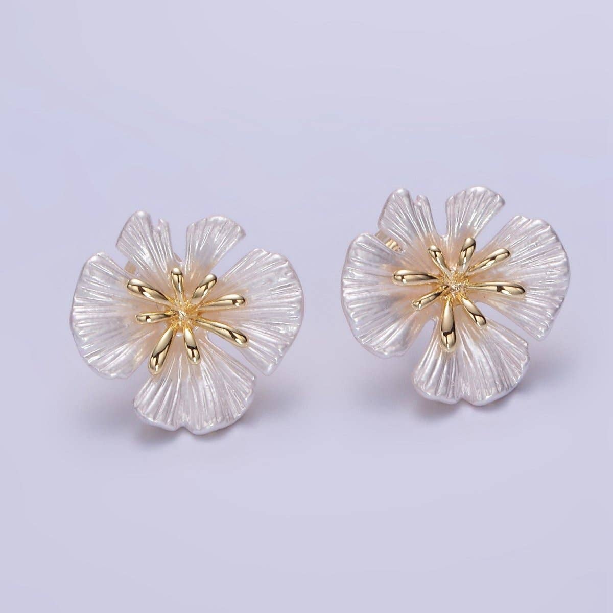 14K Gold Filled Shell Pearl Flower Studs