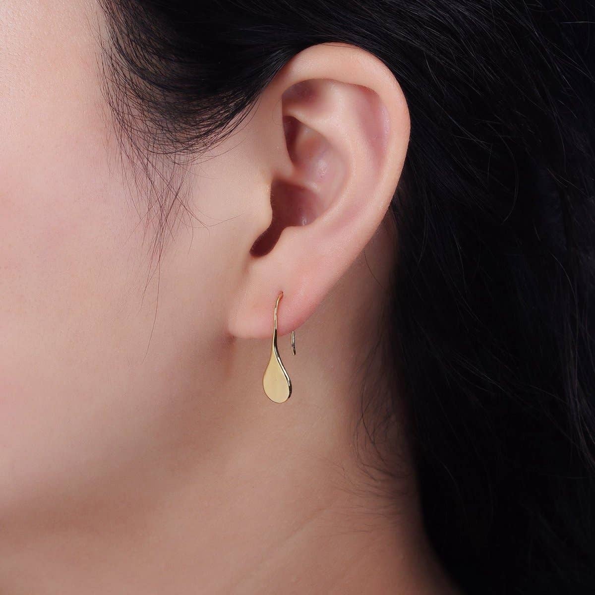 14K Gold Filled Minimalist Teardrop Earrings